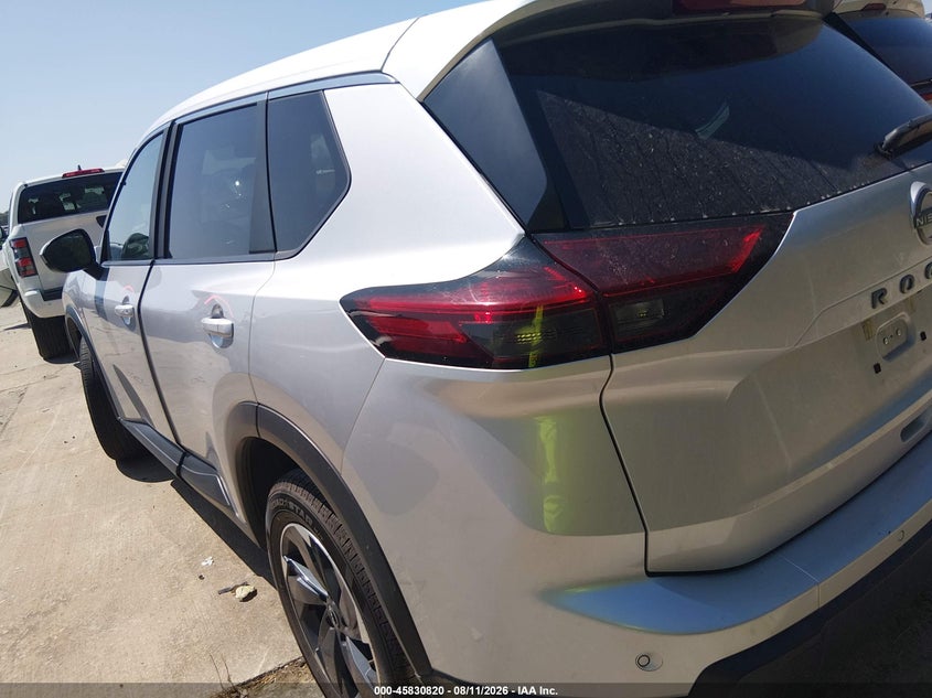 2024 NISSAN ROGUE auction photo 3