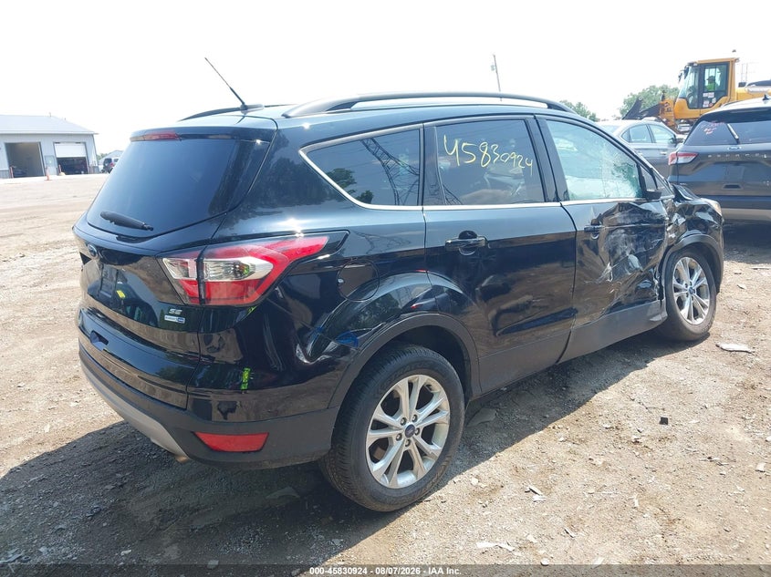 Vin: 1fmcu9gd8jud34426, lot: 46329825, ford escape se 20184