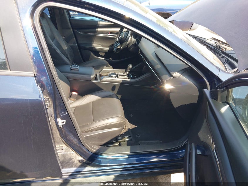 2019 MAZDA MAZDA3 auction photo 5