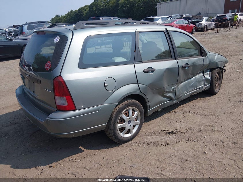 2005 FORD FOCUS auction photo 4