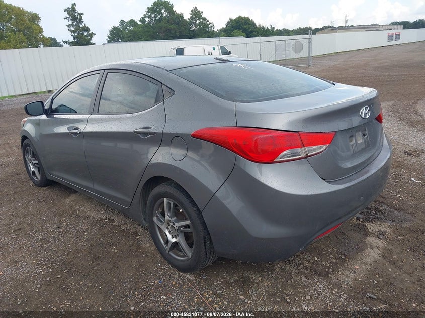2012 HYUNDAI ELANTRA auction photo 3