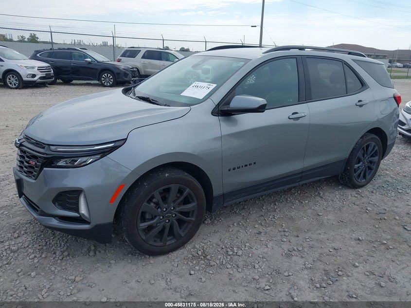 2024 CHEVROLET EQUINOX auction photo 2
