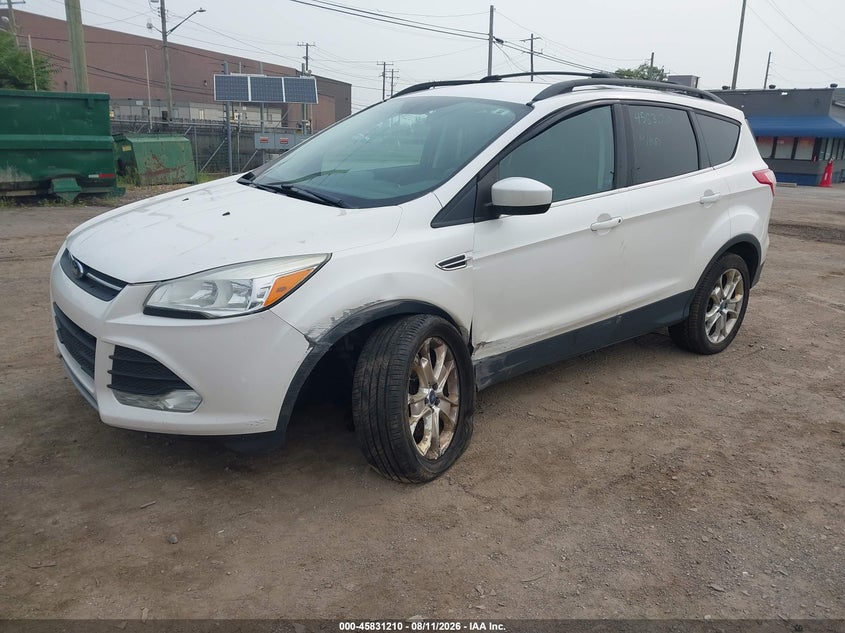 2013 Ford Escape, Перед і зад, IAAI, VIN 1FMCU9G97DUC77801 — фото 2
