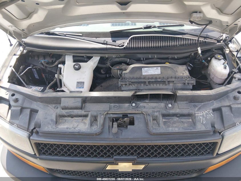 CHEVROLET EXPRESS PASSENGER 2020 VIN 1GAZGNFP4L1256332