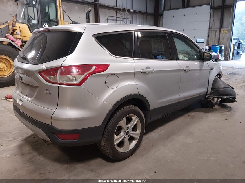 Vin: 1fmcu9gxxeua49405, lot: 46330147, ford escape se 20144