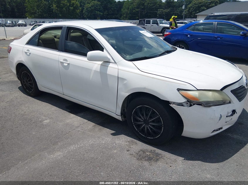 2009 TOYOTA CAMRY auction photo 1