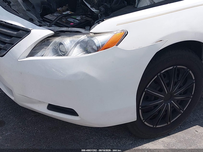 2009 TOYOTA CAMRY auction photo 6