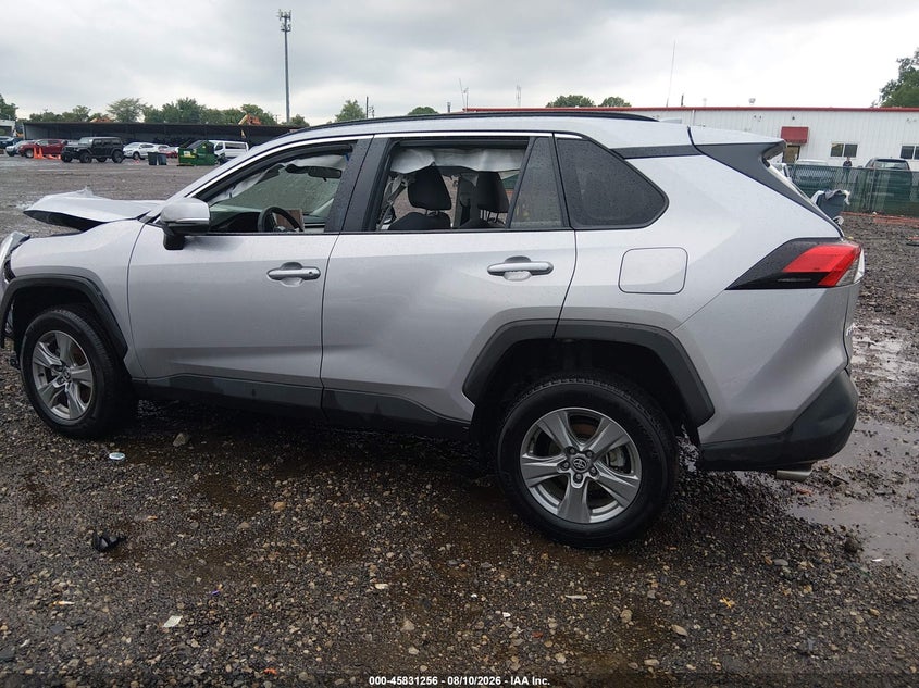 TOYOTA RAV4 - zdjecie 14