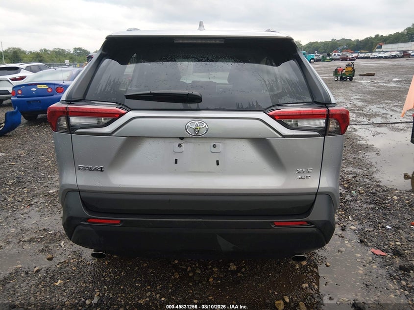 TOYOTA RAV4 - zdjecie 16