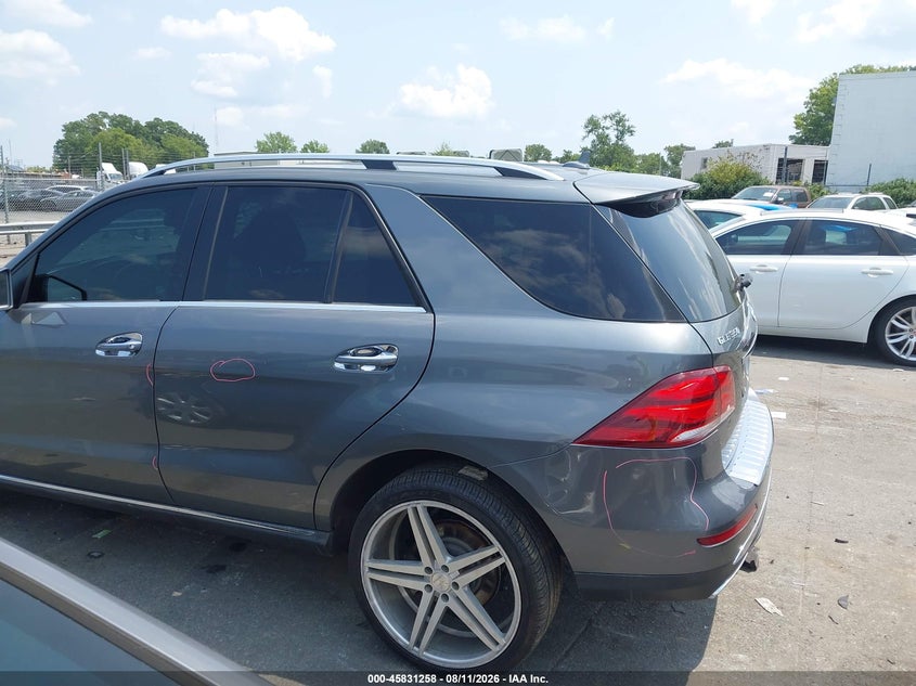 MERCEDES-BENZ GLE 350 - zdjęcie 14