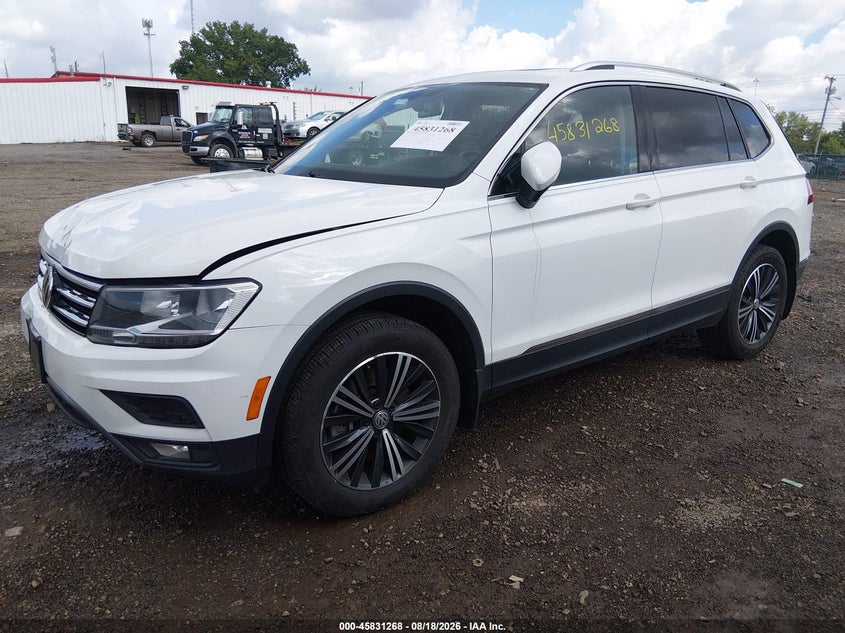 2019 VOLKSWAGEN TIGUAN auction photo 2