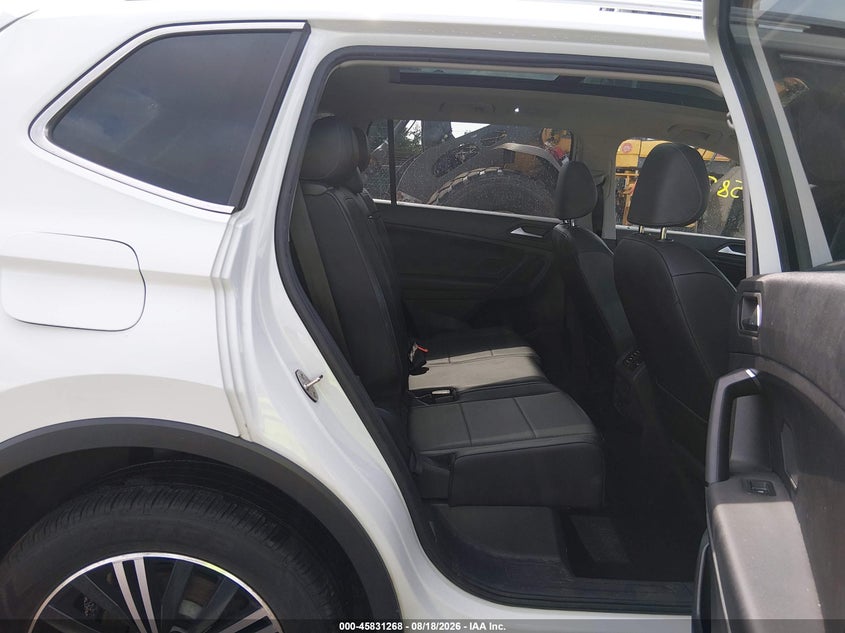 2019 VOLKSWAGEN TIGUAN auction photo 8