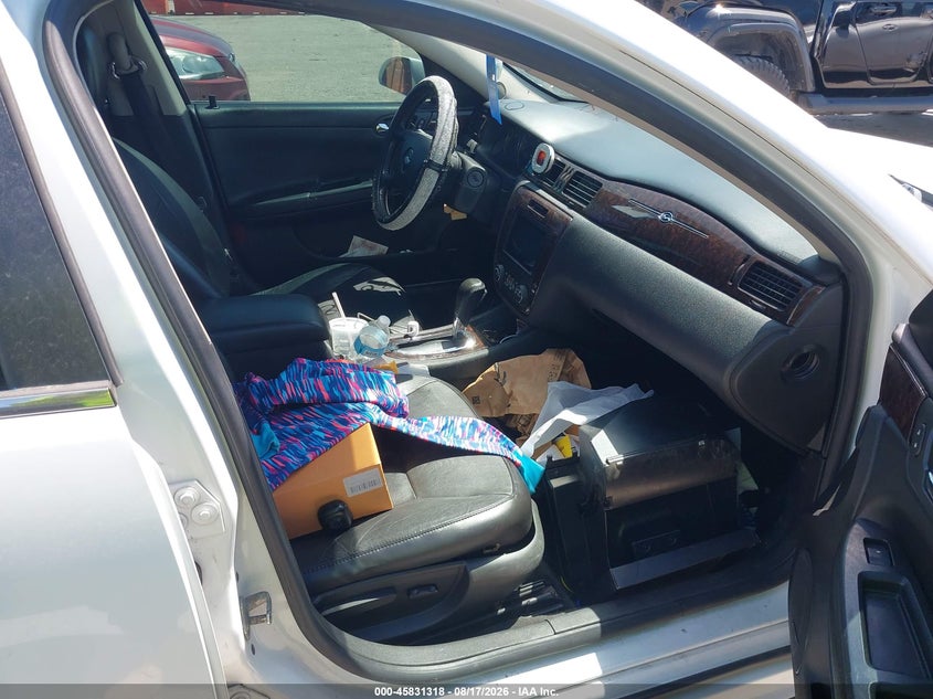 2013 CHEVROLET IMPALA auction photo 5