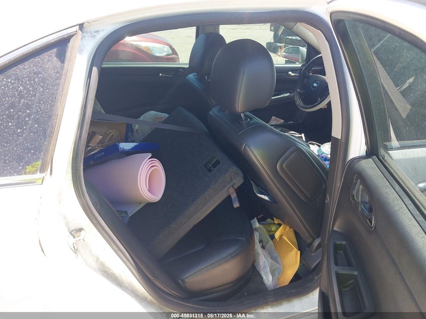 2013 CHEVROLET IMPALA auction photo 8