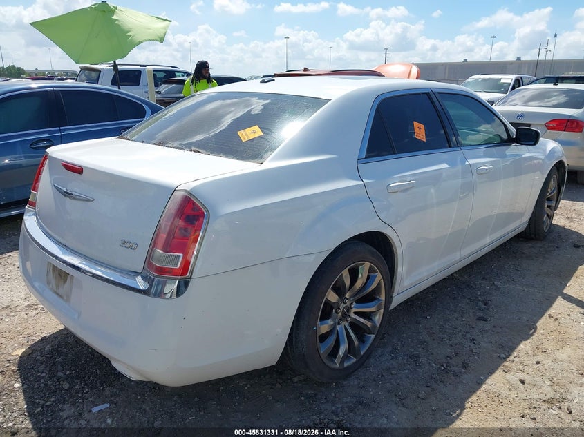 2014 CHRYSLER 300 SEDAN 3.6L V-6 DOHC, VVT, 292HP