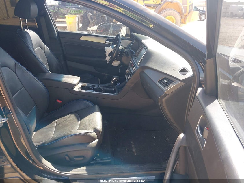 2019 HYUNDAI SONATA auction photo 5