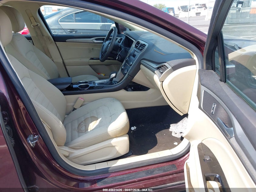 2013 FORD FUSION auction photo 5