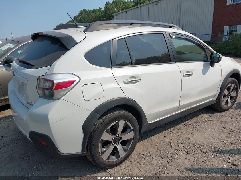 2015 SUBARU XV CROSSTREK HYBRID auction photo 4