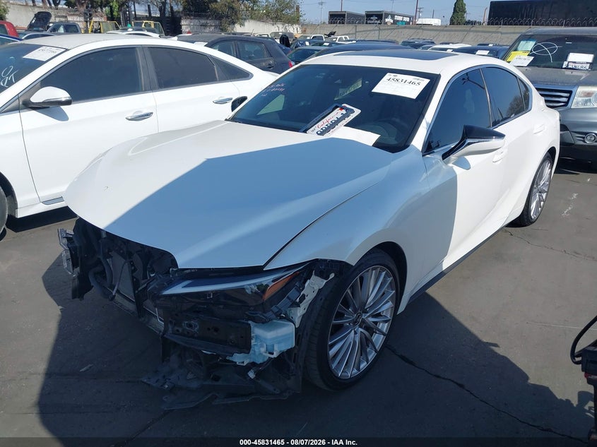 Vin: jthda1d28n5122193, lot: 46330366, lexus is 300 20222