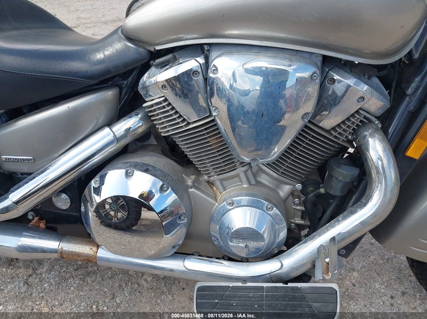2003 HONDA VTX1800 auction photo 8