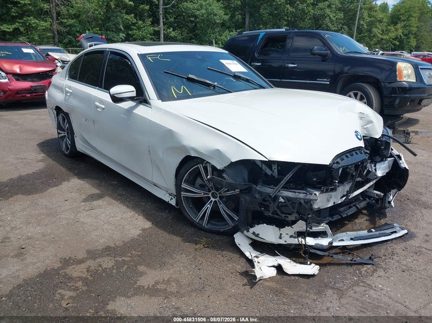BMW 330I