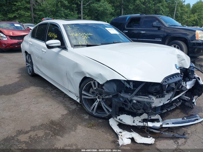BMW 330I - zdjęcie 6