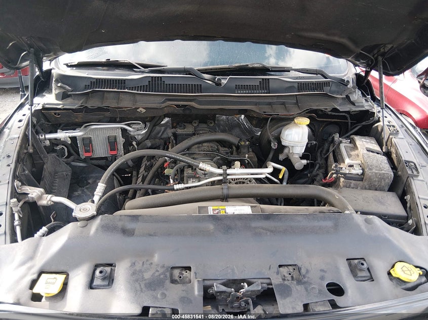 2019 RAM 1500 CLASSIC EXPRESS 4X4 6'4 BOX · Фото 10
