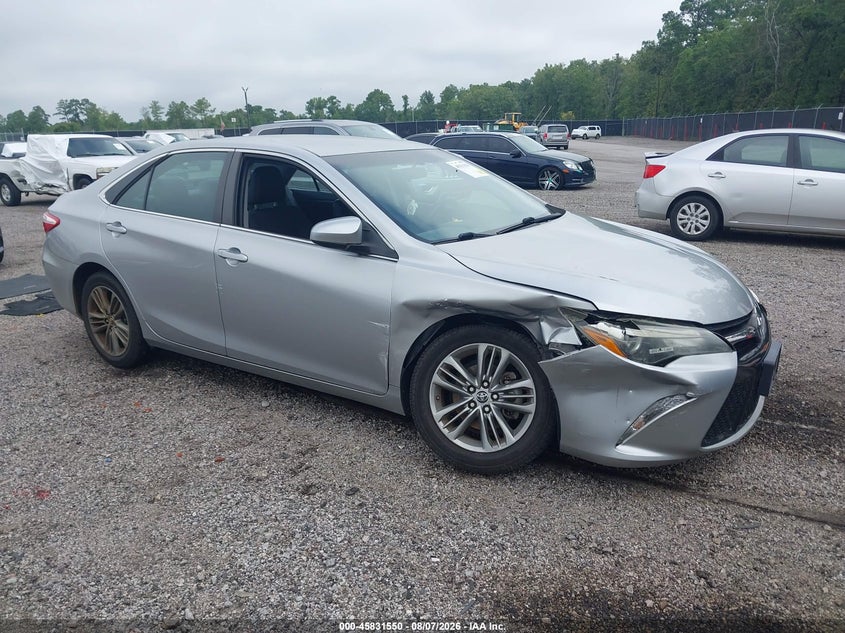 TOYOTA CAMRY - zdjęcie 1