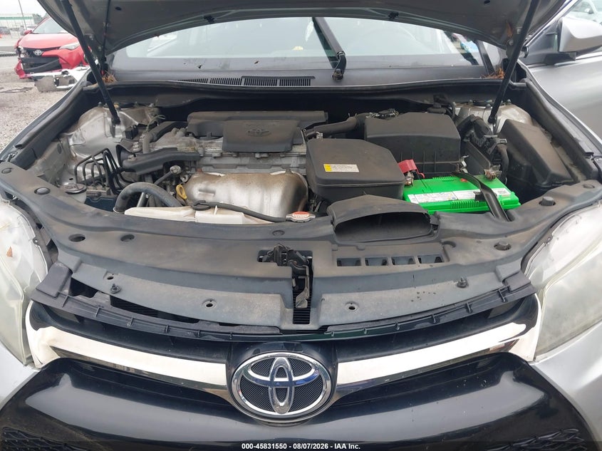 TOYOTA CAMRY - zdjęcie 10