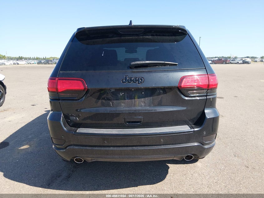 JEEP GRAND CHEROKEE - zdjęcie 16