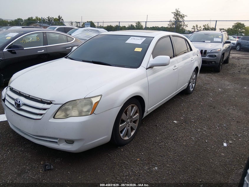 2006 TOYOTA AVALON auction photo 2