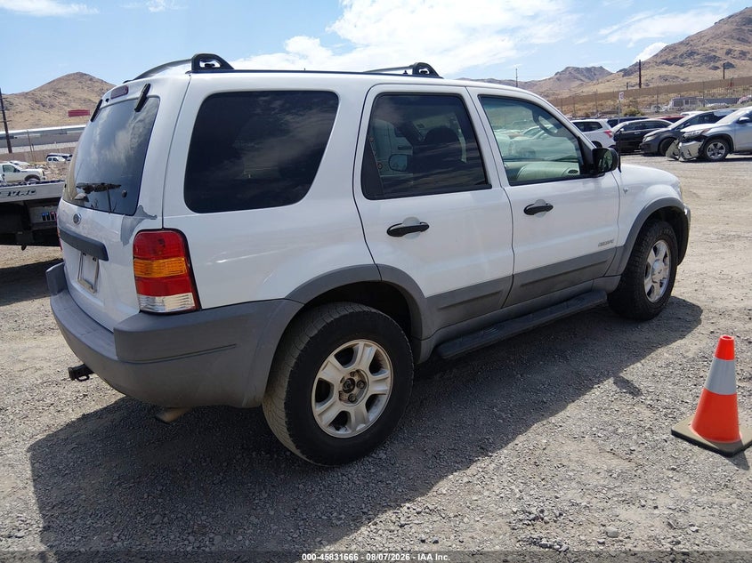 2002 FORD ESCAPE auction photo 4