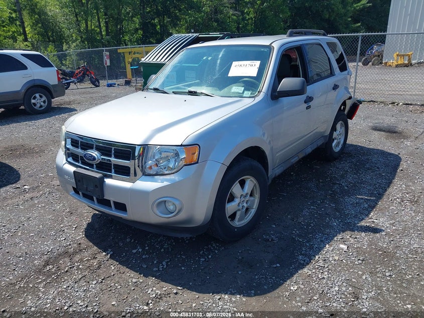 Vin: 1fmcu0d72aka93484, lot: 46330604, ford escape xlt 20102