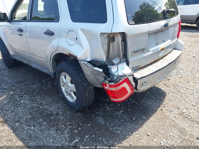 2010 FORD ESCAPE auction photo 6
