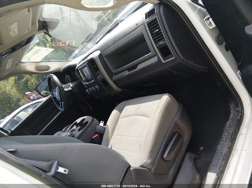 2020 RAM 1500 CLASSIC auction photo 5