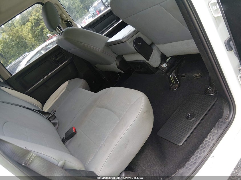 2020 RAM 1500 CLASSIC auction photo 8