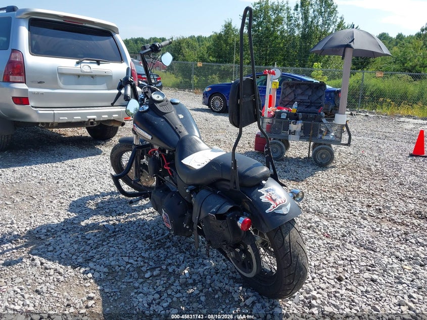 HARLEY-DAVIDSON FXDB 2009