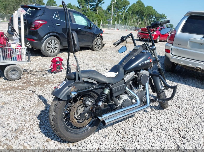 HARLEY-DAVIDSON FXDB 2009