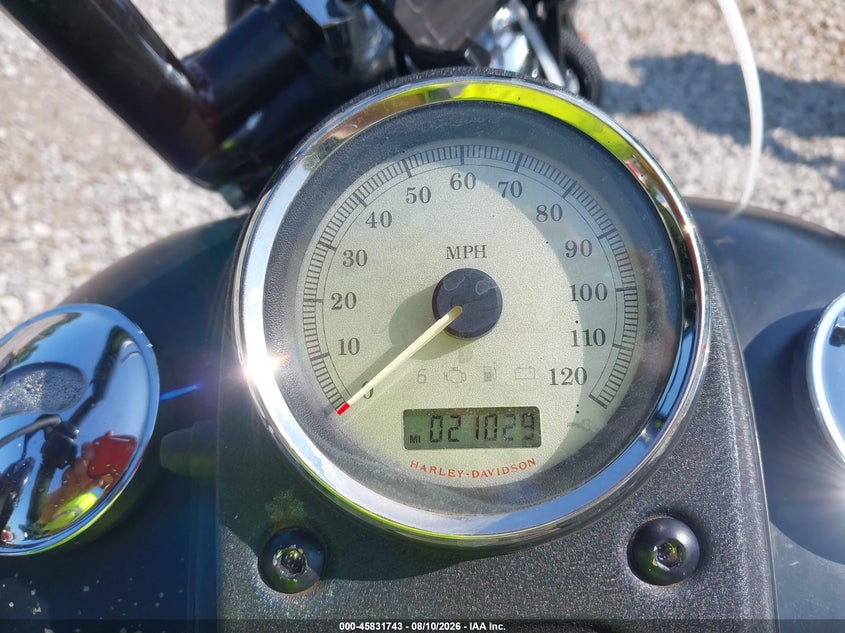 HARLEY-DAVIDSON FXDB 2009