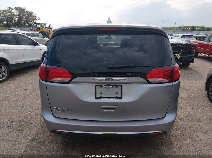 CHRYSLER PACIFICA - zdjęcie 16