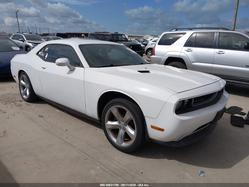 2013 DODGE CHALLENGER SXT