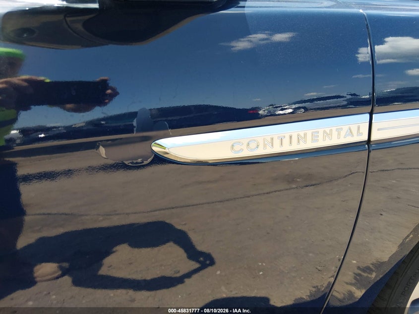 2019 LINCOLN CONTINENTAL auction photo 6