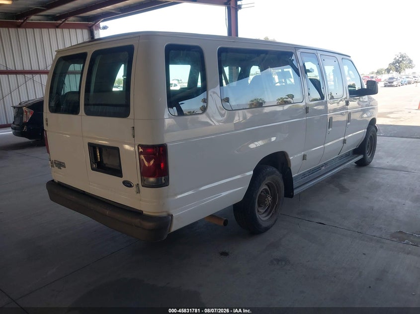 2007 FORD E-350 SUPER DUTY auction photo 4