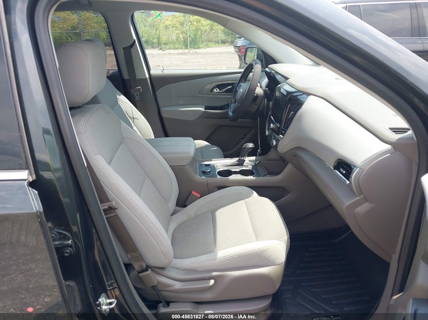 2020 CHEVROLET TRAVERSE auction photo 5