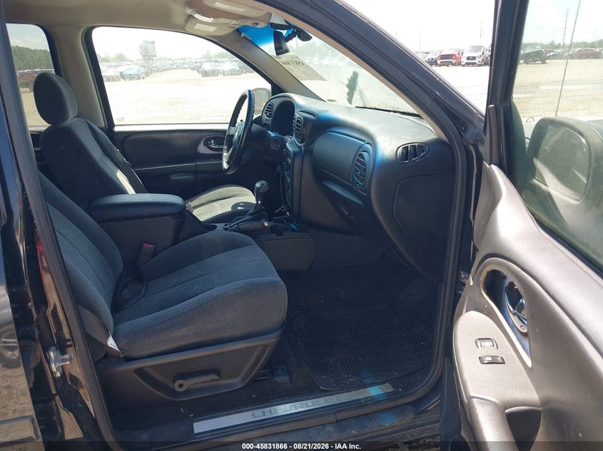 2006 CHEVROLET TRAILBLAZER auction photo 5