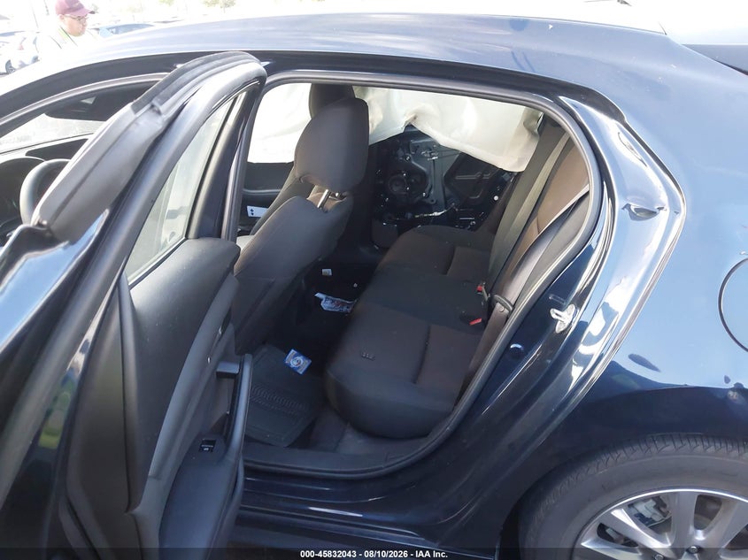 MAZDA MAZDA3 2021 VIN JM1BPAJL2M1305700