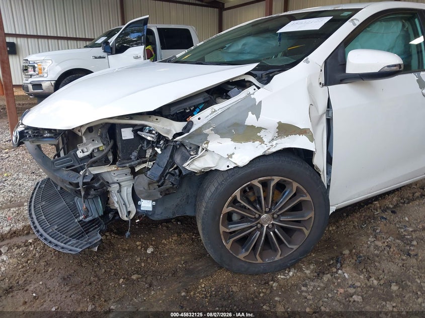 2016 TOYOTA COROLLA auction photo 6