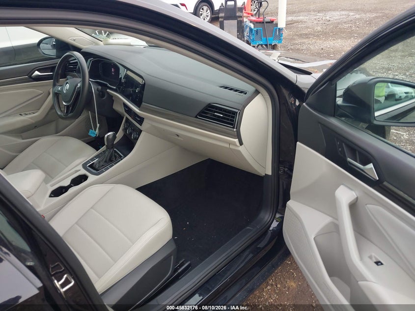 2021 VOLKSWAGEN JETTA auction photo 5