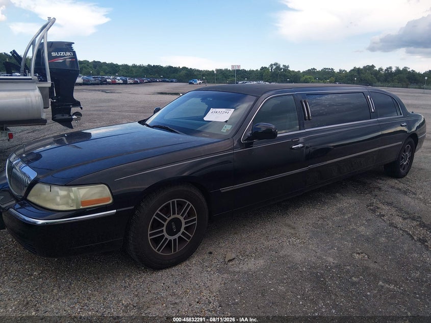 LINCOLN TOWN CAR 2006 VIN 1L1FM88W26Y634729