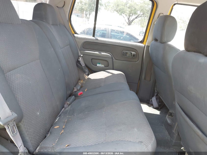 2004 NISSAN XTERRA auction photo 8